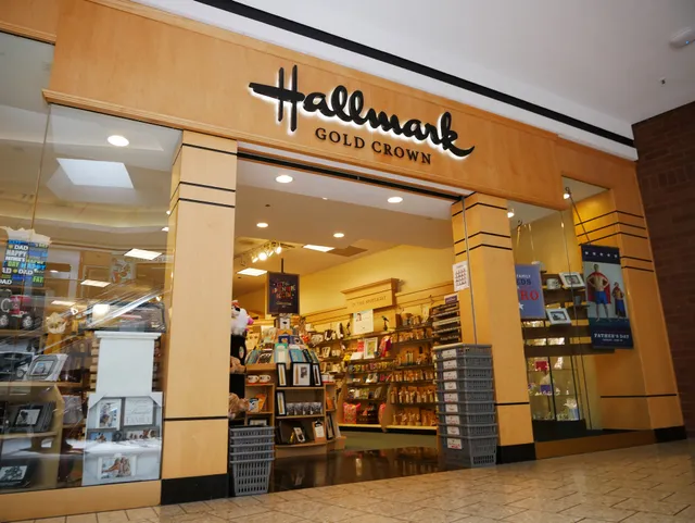 Banner's Hallmark Shop
