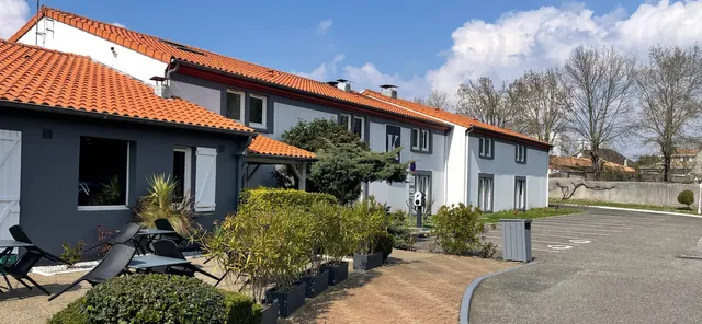 Hôtel Kyriad Bordeaux Lormont