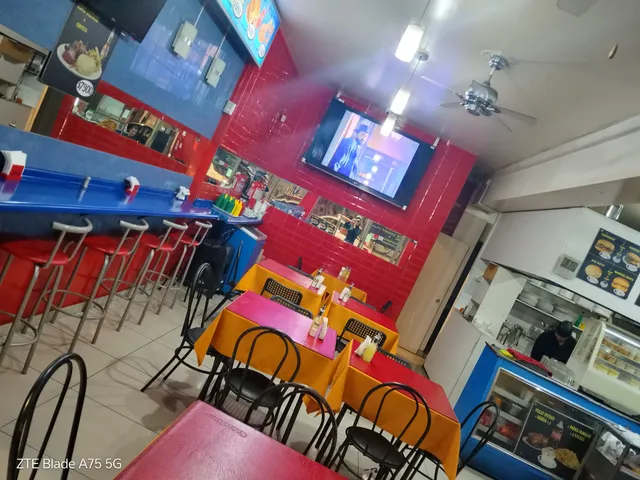 Restaurante Sandwicheria Comida Paso Santiago Centro CRAZY MARY