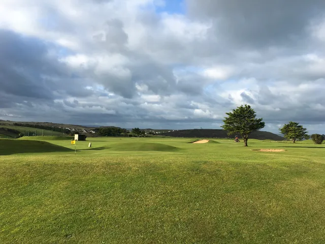 Holywell Bay Golf