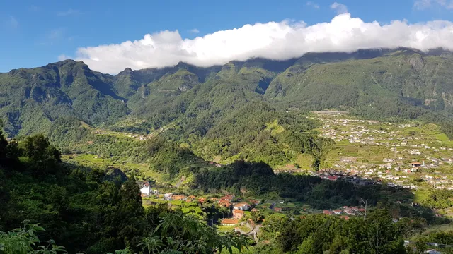 Rota da Cal limestone quarry museum
