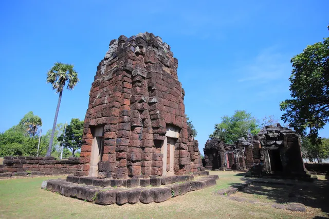 Prasat Nang Ram