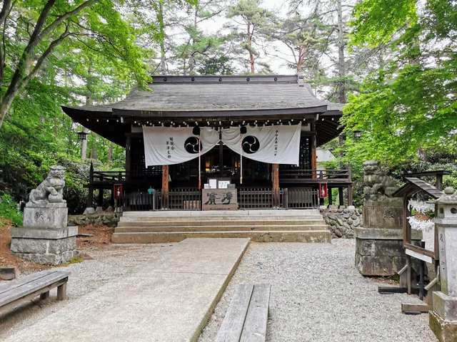 Shirane Shrine