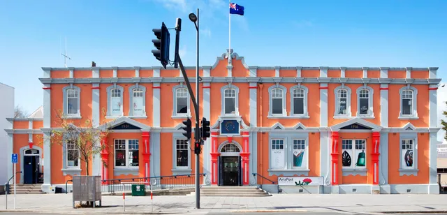 ArtsPost Galleries & Shop