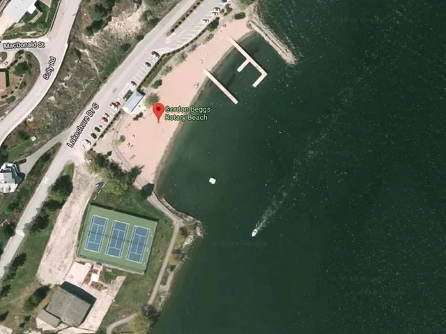 Gordon Beggs Rotary Beach