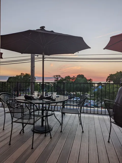 RyeBelles Restaurant & Bar