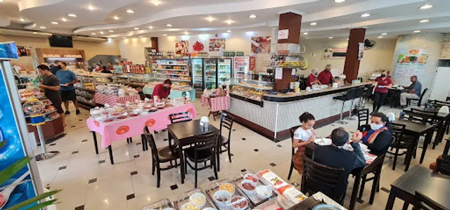 Thalita Art in Breads