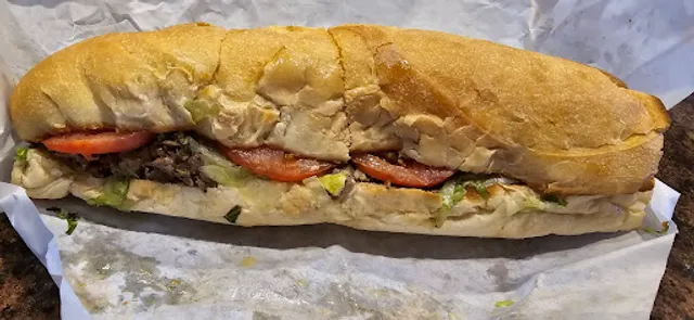 Capones Italian eatery