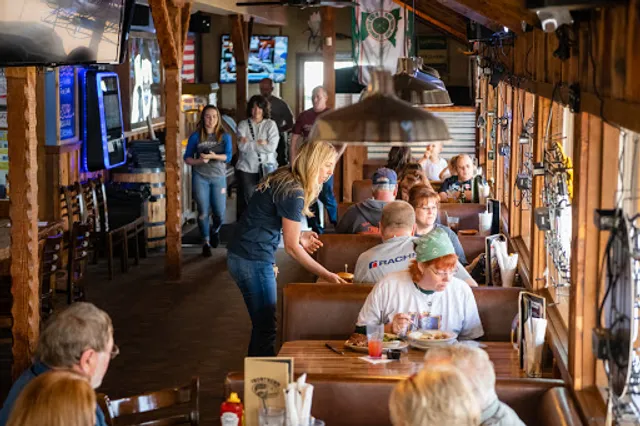 The Northern Lake Tavern & Grill