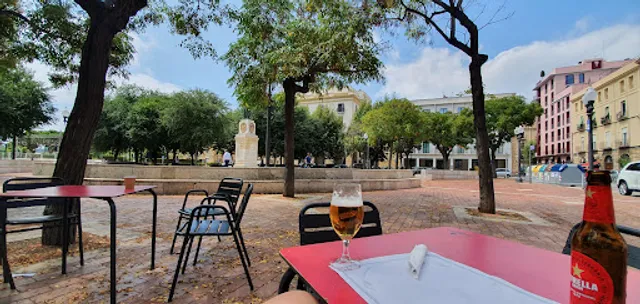 Bar Restaurant La Tartana