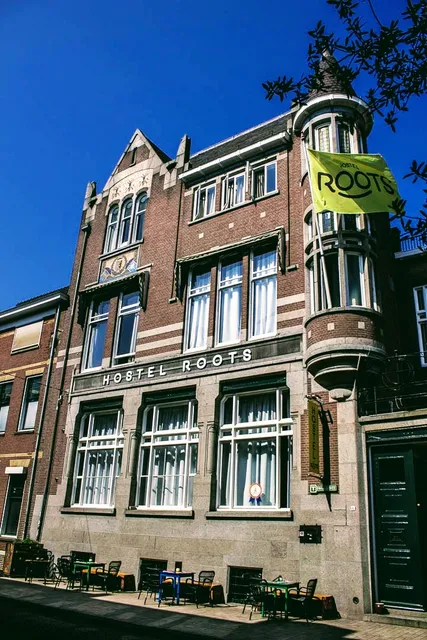 Hostel Roots B.V.