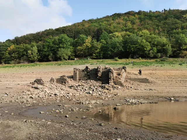 Bericher hut - Model Dam Edersee