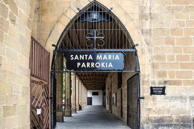 Parroquia de Santa María La Real