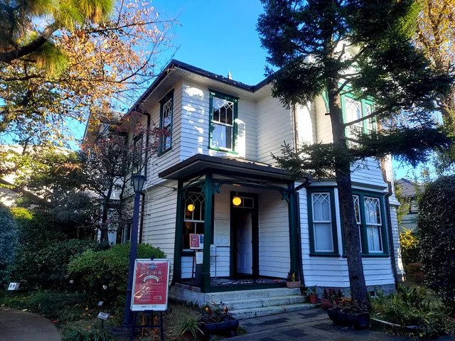 Zōshigaya Old Missionary Museum (Old McCaleb House)