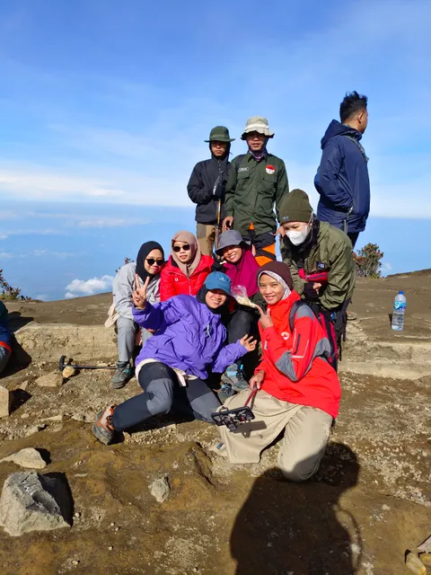 Jalur Pendakian Ciremai Via Apuy