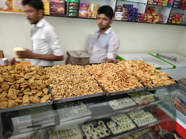 Bikaner Misthan Bhandar