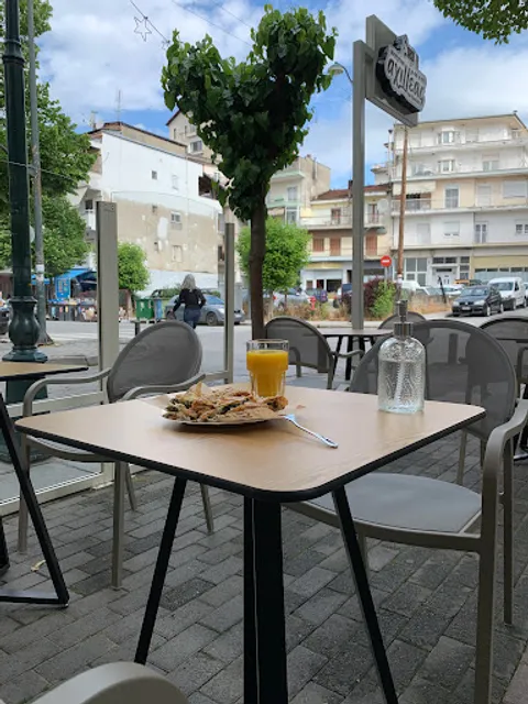 Μπουγάτσα Αχιλλέας ( Ταλιαδούρη ) | Μπουγατσοπωλείο - Snack cafe