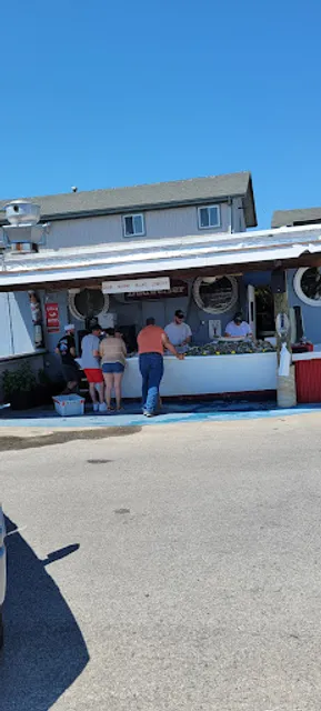 White Cap Fish Market & Seafood Restaurant