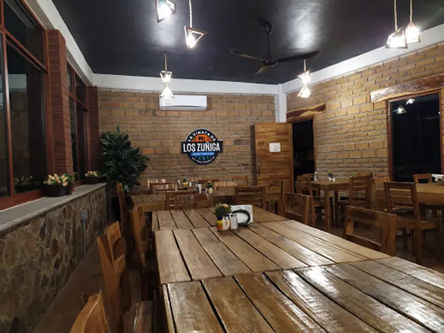 La vinata de los Zúñiga