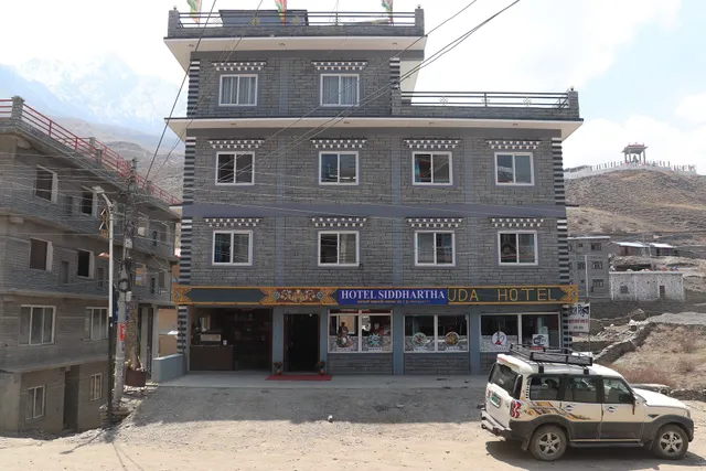 Hotel Siddhartha & khanglo Thakali Bancha Ghar