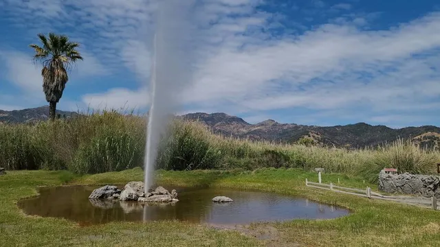 Old Faithful Geyser of California
