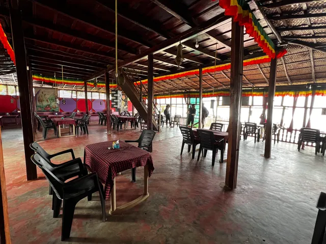 Little Paradise Inn (Since.2011)