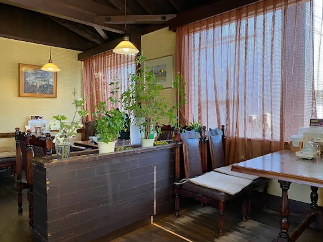 Gallery & Coffee Villon