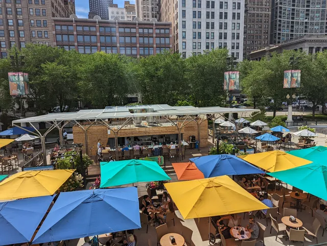 McCormick Tribune Plaza