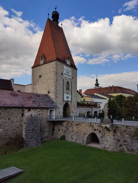 photo-1