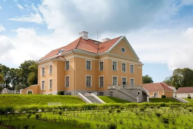 Palmse manor-air museum