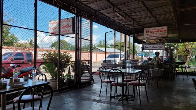 ราดหน้าหมูหมัก (เฮียจำเนียร)