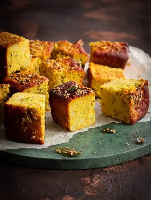 Tasty Papdino Lot, Live Dhokala, Live Handvo