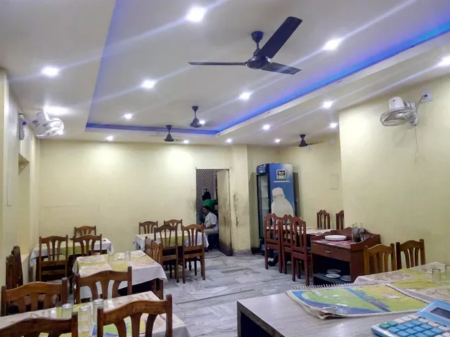 The Pakwan Family Restaurant