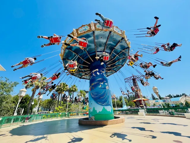 Silly Symphony Swings