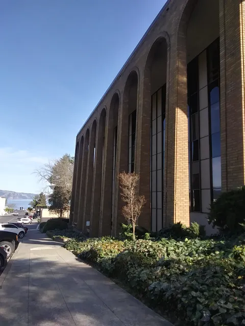 County of Lake Courthouse