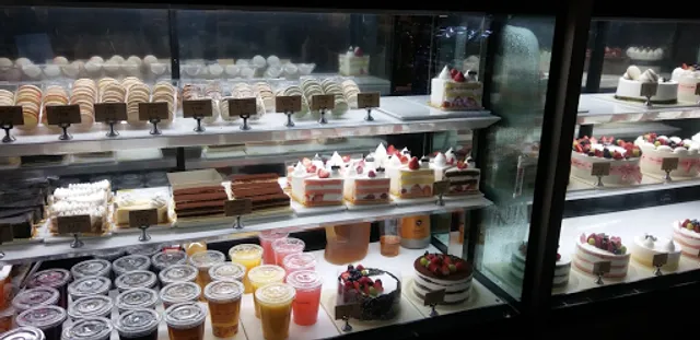 Spot Dessert Bar Flushing