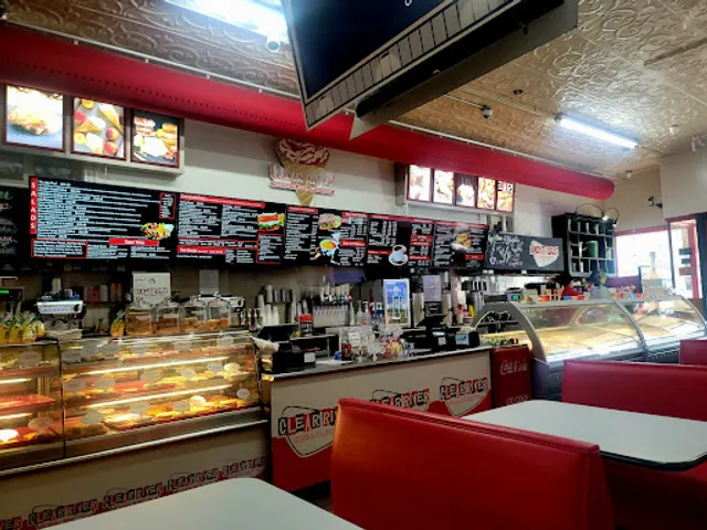 Clear River Ice Cream, Bakery & Deli