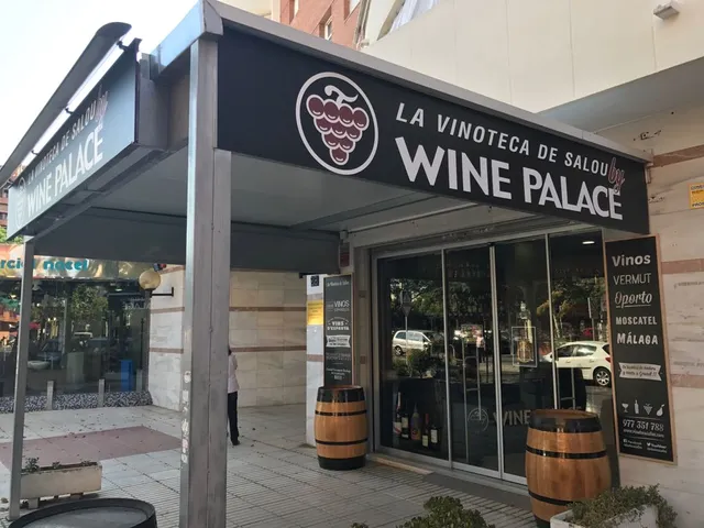 Vinoteca de Salou by Wine Palace