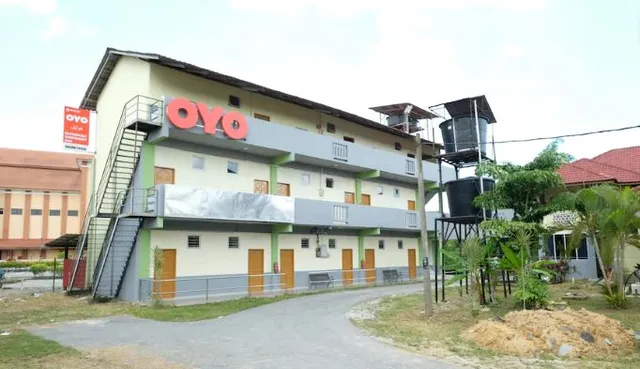 Riverside Greenery Inn