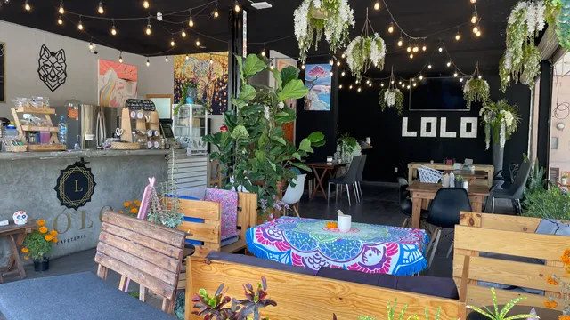 Lolo Café & Brunch