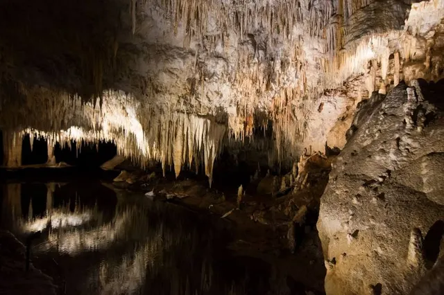 Lake Cave