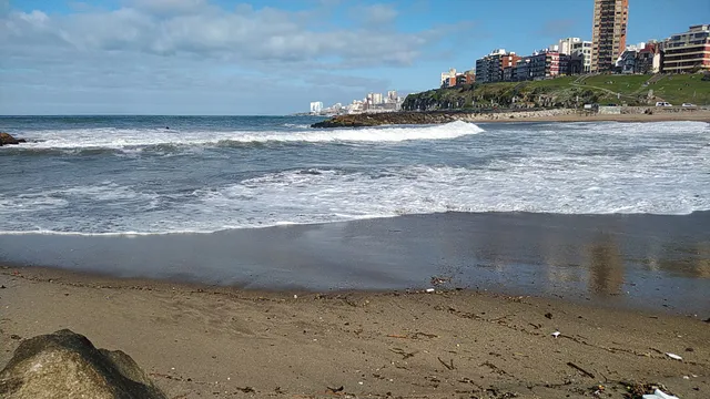 Monumento a Alfonsina Storni LA PERLA