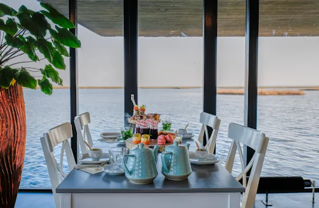 Paviljoen de Oostvaarders