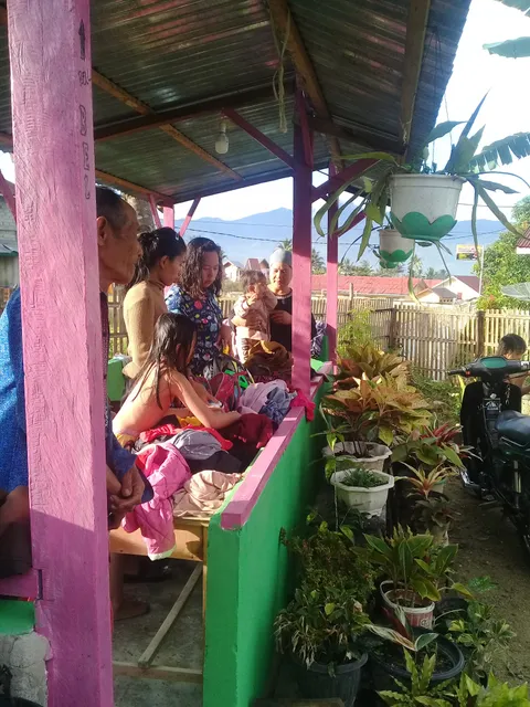 Pemandian air panas sungai medang