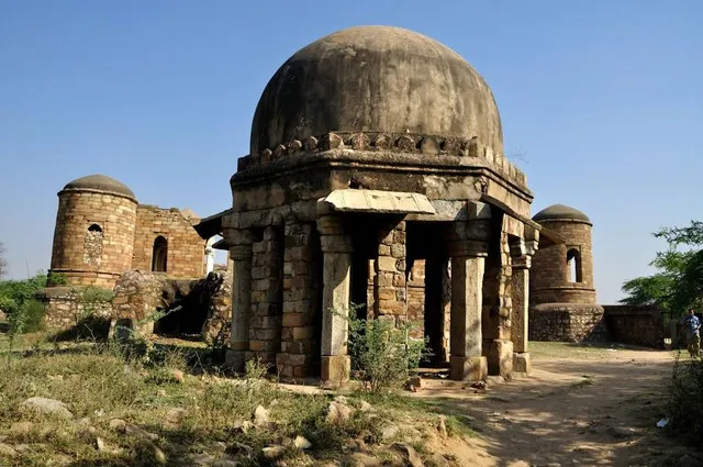 Munda Gumbad