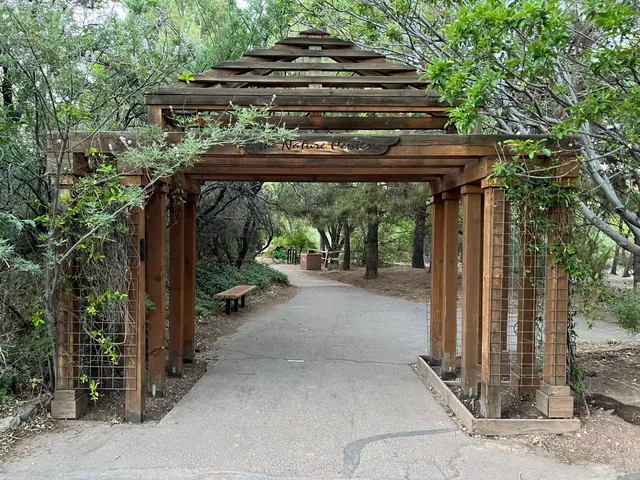 Tonaquint Nature Center