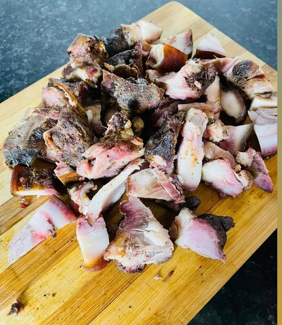 Meat In The Pit: Gehra Lokal