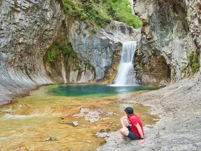 Garganta de Escuain.