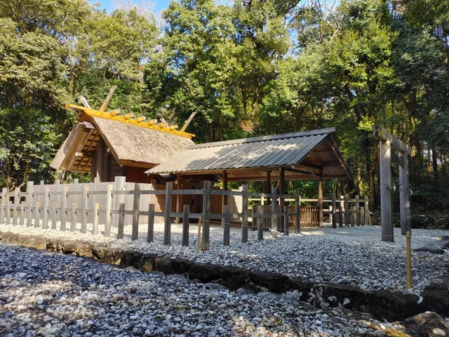 Yamatohime-no-miya Shrine