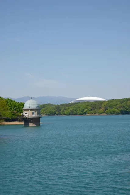 Tama Lake